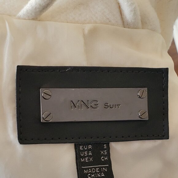 Stylish MNG Suit Polyester-Viscose Coat - Picture 6 of 8